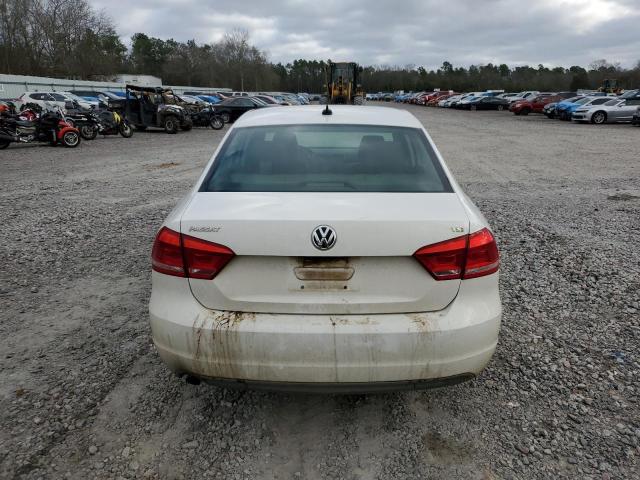 Photo 6 from auction – 2014 VOLKSWAGEN PASSAT S with VIN 1VWAS7A31EC045466