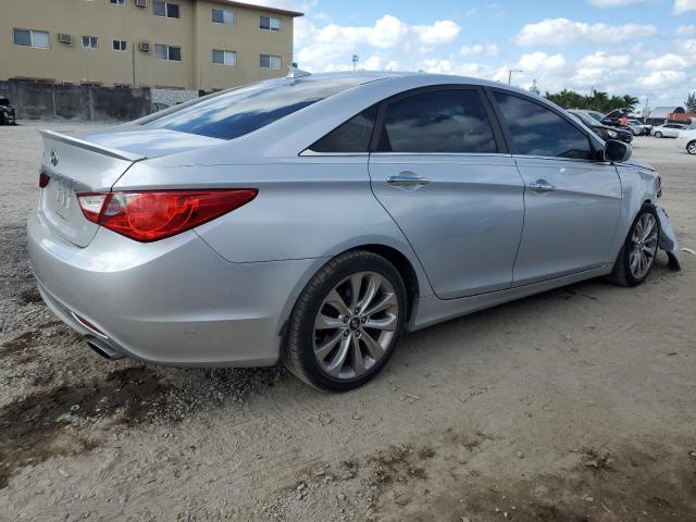 Photo 3 from auction – 2012 HYUNDAI SONATA SE with VIN 5NPEC4AC8CH474833