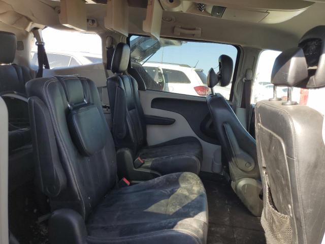 Photo 11 from auction – 2013 CHRYSLER TOWN & COU with VIN 2C4RC1BG8DR689117