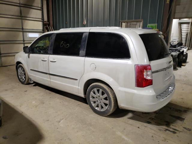 Photo 2 from auction – 2016 CHRYSLER TOWN & COU with VIN 2C4RC1BG9GR289104