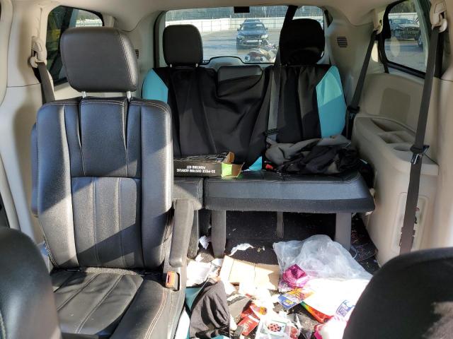 Photo 10 from auction – 2016 CHRYSLER TOWN & COU with VIN 2C4RC1BG2GR289347