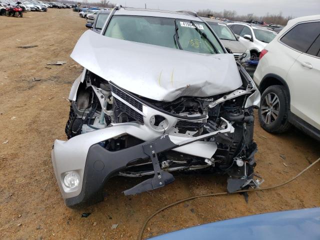 Photo 5 from auction – 2015 TOYOTA RAV4 XLE with VIN JTMWFREV2FD063989