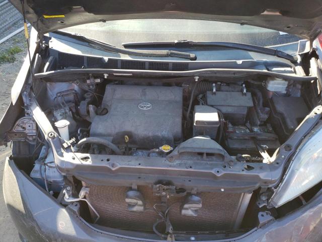 Photo 12 from auction – 2015 TOYOTA SIENNA LE with VIN 5TDKK3DC7FS580264
