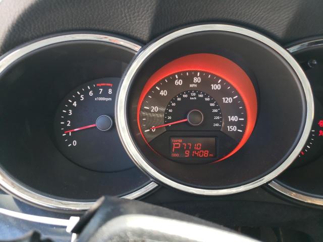 Photo 9 from auction – 2011 KIA SORENTO SX with VIN 5XYKWDA20BG144403