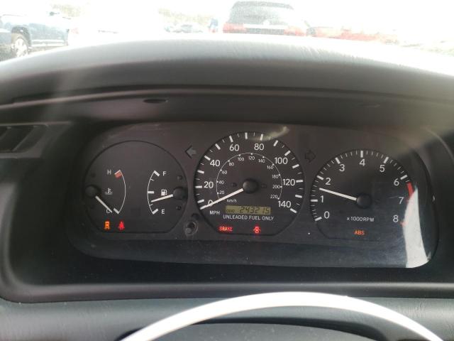 Photo 9 from auction – 1999 TOYOTA CAMRY with VIN 4T1BF28K3XU083933