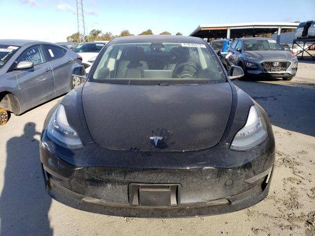 Photo 5 from auction – 2018 TESLA MODEL 3 with VIN 5YJ3E1EB9JF149248
