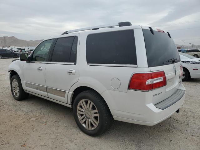 Photo 2 from auction – 2011 LINCOLN NAVIGATOR with VIN 5LMJJ2J53BEJ02561