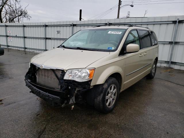 CHRYSLER TOWN & COU 2010 with VIN 2A4RR5D1XAR495225 - Photo from auction