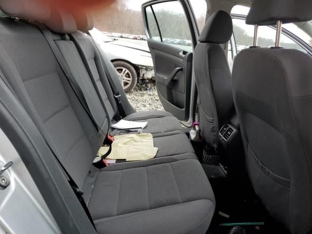 Photo 10 from auction – 2007 VOLKSWAGEN RABBIT with VIN WVWDR71KX7W055045