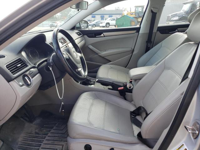 Photo 7 from auction – 2015 VOLKSWAGEN PASSAT S with VIN 1VWAT7A36FC119334
