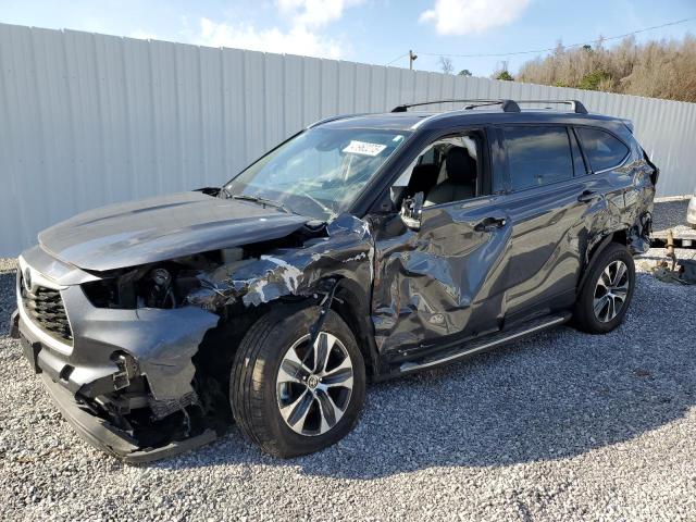 Photo 1 from auction – 2022 TOYOTA HIGHLANDER with VIN 5TDGZRAH0NS133715