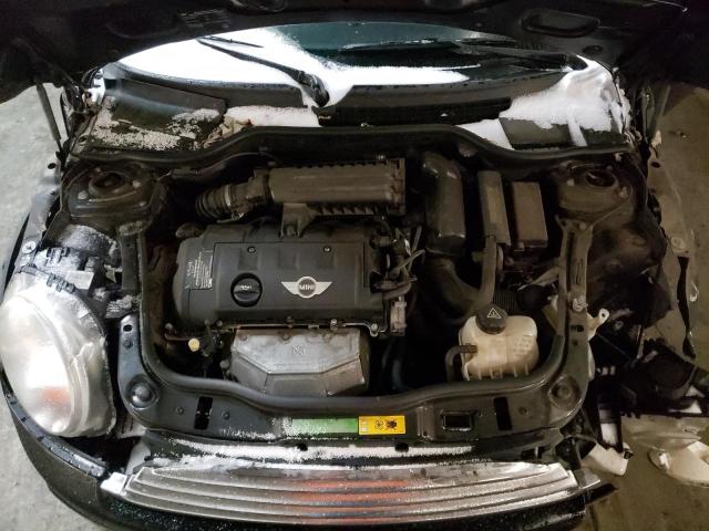 Photo 11 from auction – 2011 MINI COOPER CLU with VIN WMWZF3C53BTX82274