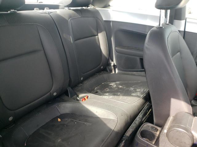 Photo 10 from auction – 2014 VOLKSWAGEN BEETLE with VIN 3VWJP7AT5EM625027
