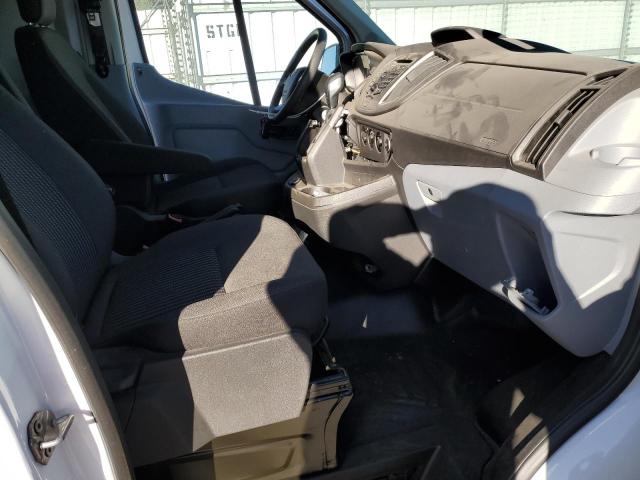 Photo 5 from auction – 2018 FORD TRANSIT T- with VIN 1FTYR2CM1JKB55312