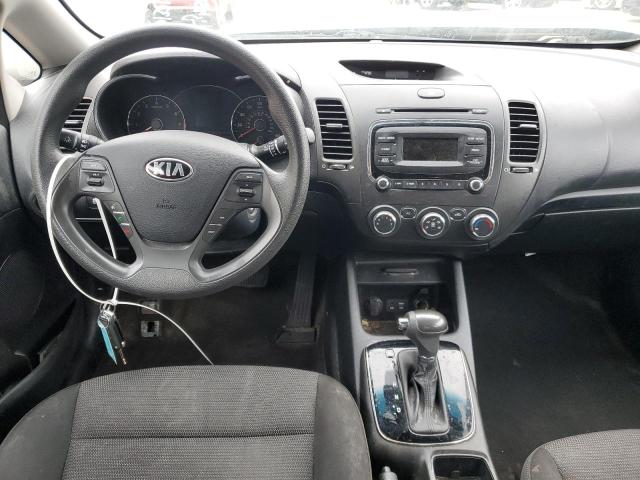 Photo 8 from auction – 2017 KIA FORTE LX with VIN KNAFK5A89H5685830