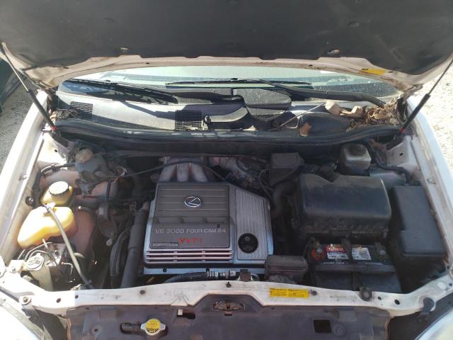 Photo 11 from auction – 2002 LEXUS RX 300 with VIN JTJGF10U920132955