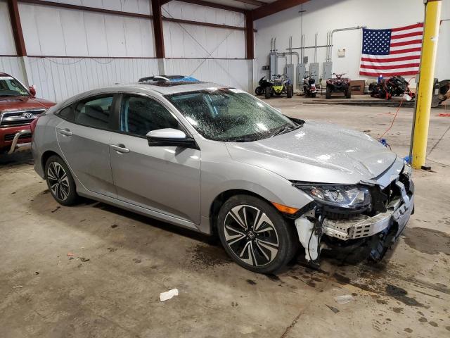 Photo 4 from auction – 2018 HONDA CIVIC EX with VIN 2HGFC1F37JH646059