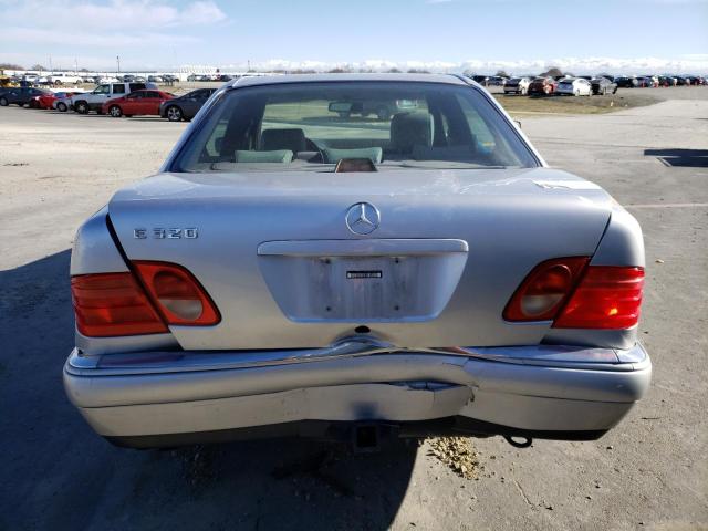 Photo 6 from auction – 1998 MERCEDES-BENZ E 320 with VIN WDBJF65F4WA630964