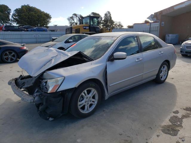 HONDA ACCORD SE 2007 with VIN JHMCM56327C023772 - Photo from auction