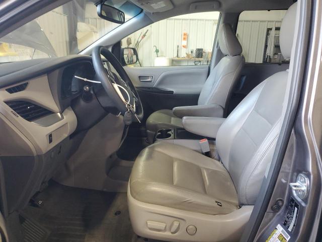 Photo 7 from auction – 2017 TOYOTA SIENNA LE with VIN 5TDKZ3DC3HS892290