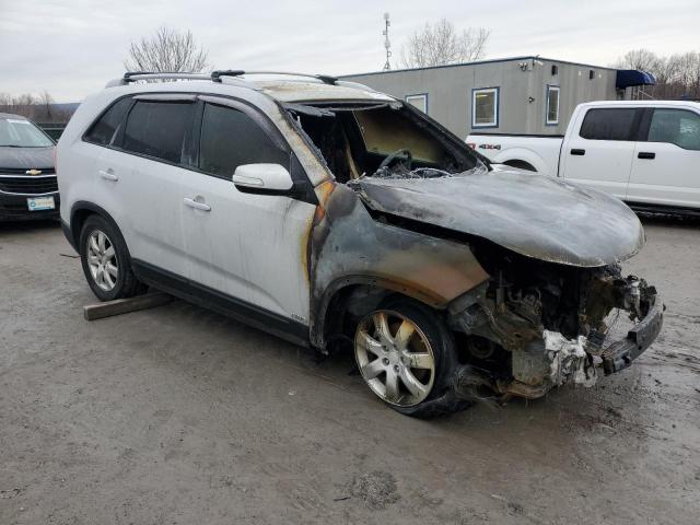 Photo 4 from auction – 2012 KIA SORENTO BA with VIN 5XYKTDA69CG202425