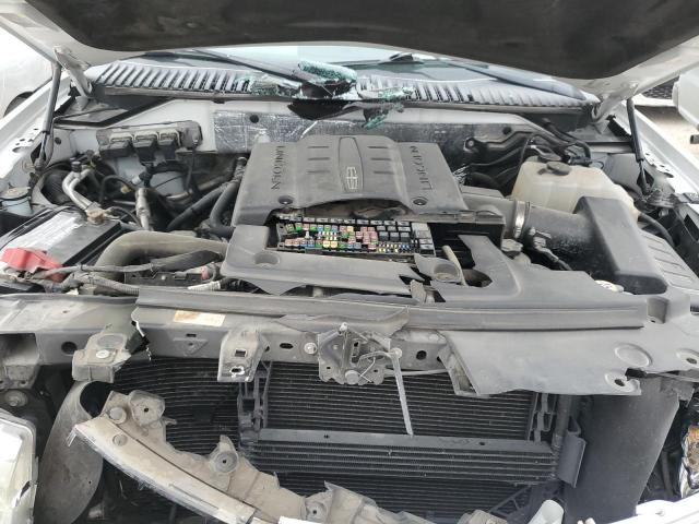 Photo 11 from auction – 2011 LINCOLN NAVIGATOR with VIN 5LMJJ2J53BEJ02561