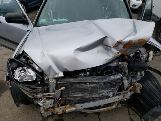 Photo 11 from auction – 2003 HONDA CR-V LX with VIN JHLRD68403C010653