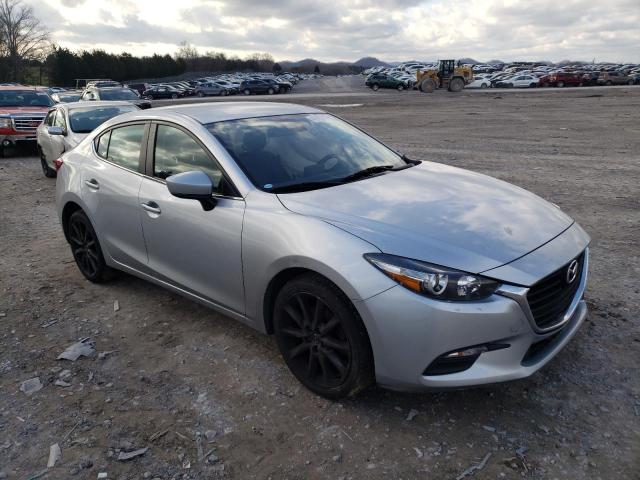 Photo 4 from auction – 2018 MAZDA 3 TOURING with VIN 3MZBN1V30JM240759