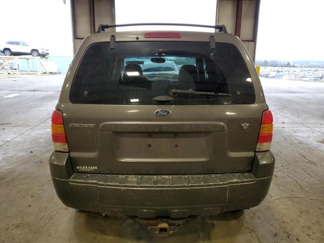 Photo 6 from auction – 2005 FORD ESCAPE LIM with VIN 1FMYU941X5KC90625