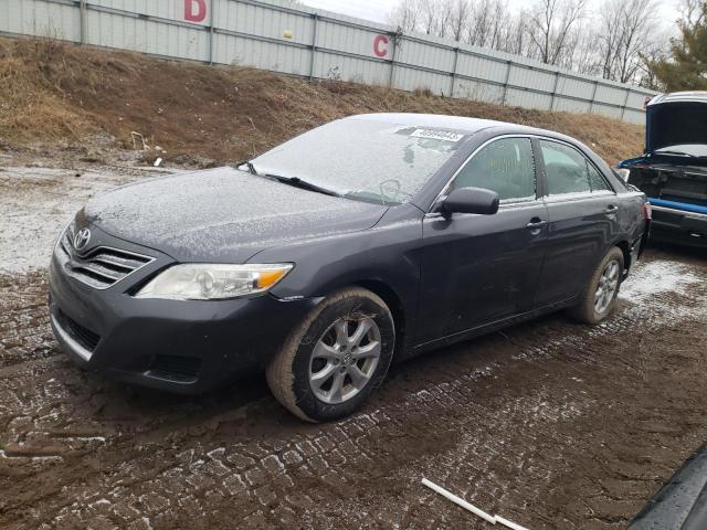 TOYOTA CAMRY BASE 2011 مع رقم تعريف المركبة 4T4BF3EK6BR180813 - صورة من المزاد