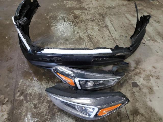 Photo 13 from auction – 2019 HYUNDAI TUCSON SE with VIN KM8J2CA49KU885548