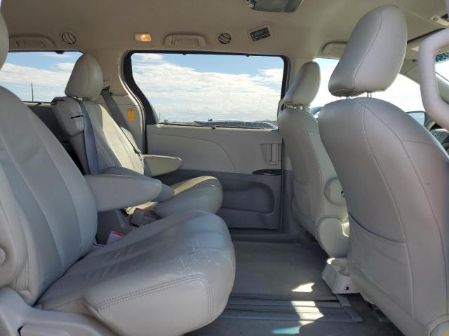Photo 11 from auction – 2013 TOYOTA SIENNA LE with VIN 5TDKK3DC3DS401134