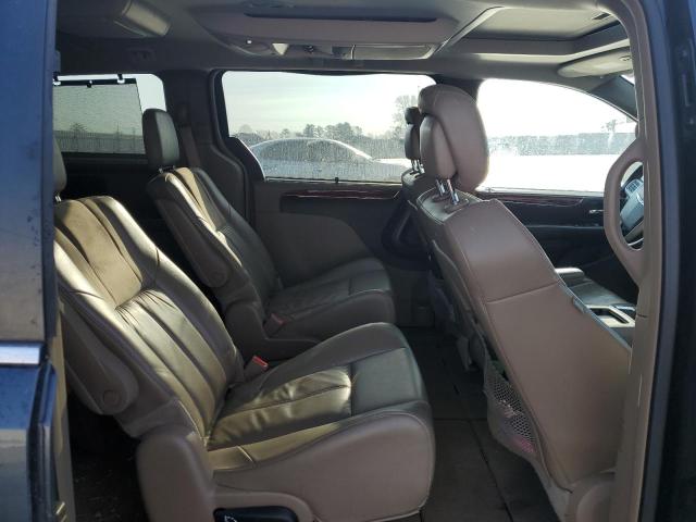 Photo 11 from auction – 2014 CHRYSLER TOWN & COU with VIN 2C4RC1GG2ER364540