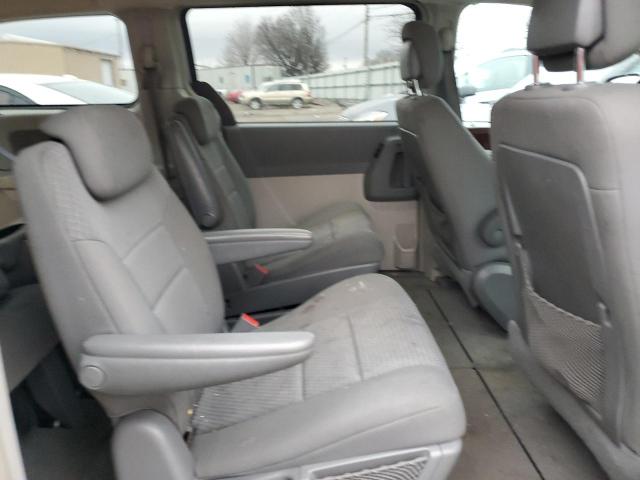 Photo 11 from auction – 2010 CHRYSLER TOWN & COU with VIN 2A4RR5D19AR334381