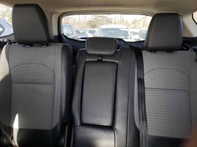 Photo 10 from auction – 2018 FORD ESCAPE SE with VIN 1FMCU9GD2JUD46250