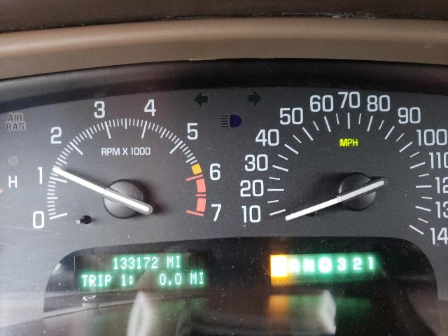 Photo 9 from auction – 2002 BUICK PARK AVENU with VIN 1G4CW54K124137590