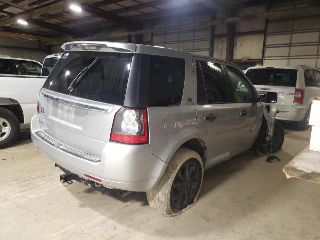 Photo 3 from auction – 2012 LAND ROVER LR2 HSE with VIN SALFR2BN5CH310843