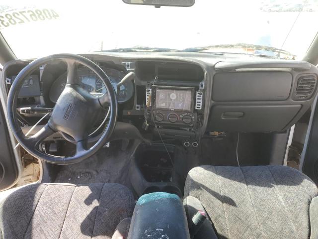 Photo 8 from auction – 2000 GMC JIMMY with VIN 1GKCS18W6YK293106