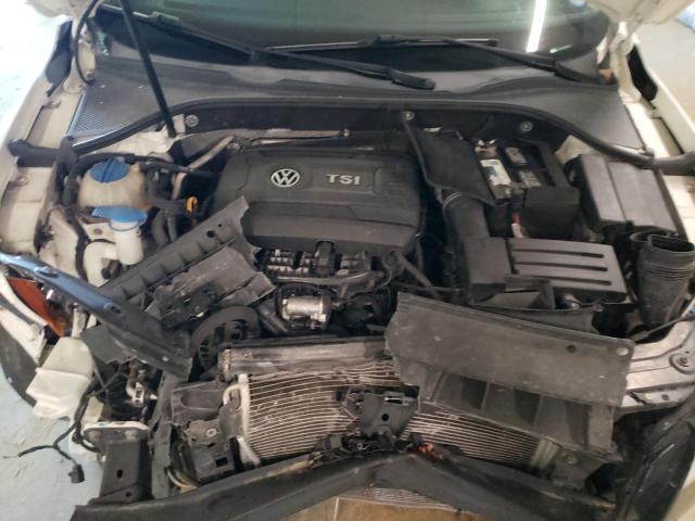Photo 11 from auction – 2015 VOLKSWAGEN PASSAT S with VIN 1VWAT7A38FC005397