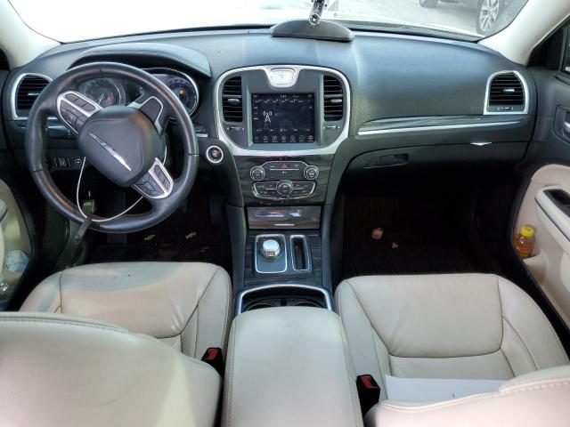 Photo 8 from auction – 2017 CHRYSLER 300 LIMITE with VIN 2C3CCAAGXHH577443