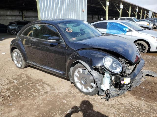 Photo 4 from auction – 2017 VOLKSWAGEN BEETLE SE with VIN 3VWJ17AT9HM617535