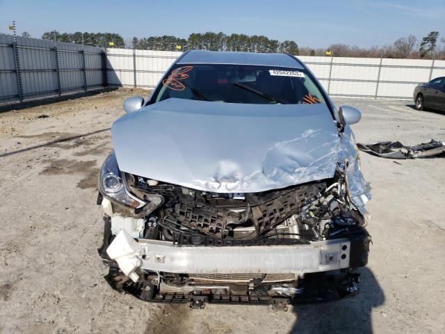 Photo 5 from auction – 2015 TOYOTA PRIUS V with VIN JTDZN3EU5FJ027607