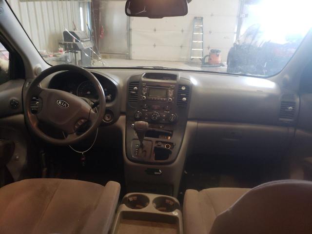 Photo 8 from auction – 2010 KIA SEDONA LX with VIN KNDMG4C30A6326616