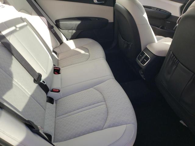 Photo 10 from auction – 2018 KIA OPTIMA HYB with VIN KNAGU4LE6J5020448