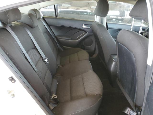 Photo 10 from auction – 2018 KIA FORTE LX with VIN 3KPFK4A76JE213213