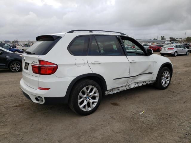 Photo 3 from auction – 2011 BMW X5 XDRIVE3 with VIN 5UXZV4C55BL741445