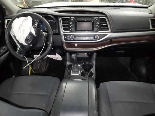 Photo 8 from auction – 2015 TOYOTA HIGHLANDER with VIN 5TDBKRFH9FS221283