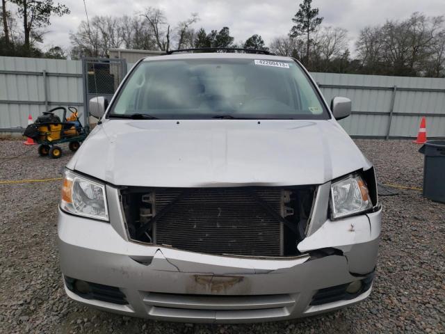 Photo 5 from auction – 2010 DODGE GRAND CARA with VIN 2D4RN5DX2AR191654