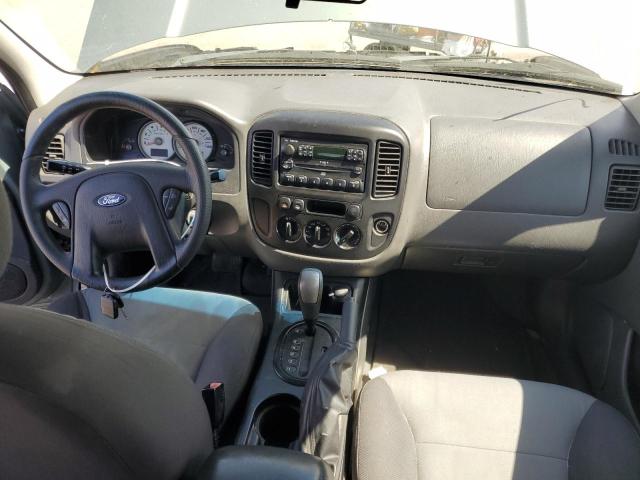 Photo 8 from auction – 2005 FORD ESCAPE XLS with VIN 1FMYU02Z25KA74739