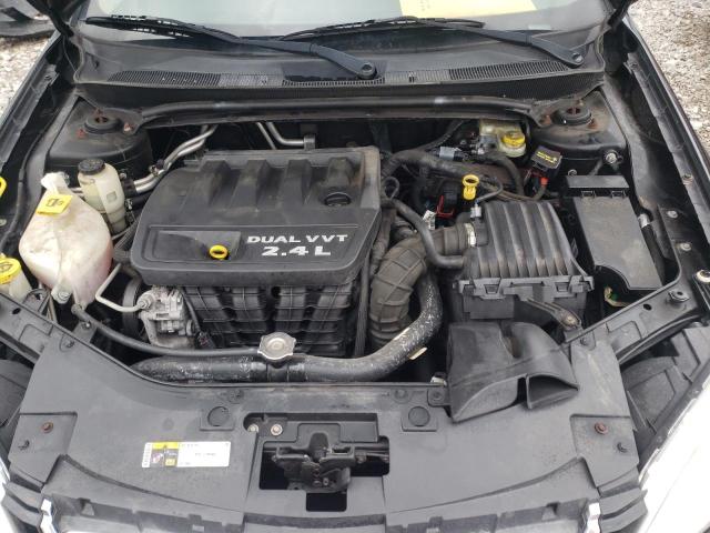Photo 11 from auction – 2014 CHRYSLER 200 LX with VIN 1C3CCBAB4EN195146